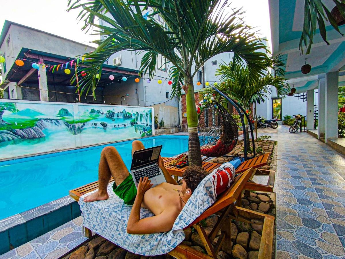 Yolo Pool Bar Villas & Garden Restaurant Phong Nha Bagian luar foto